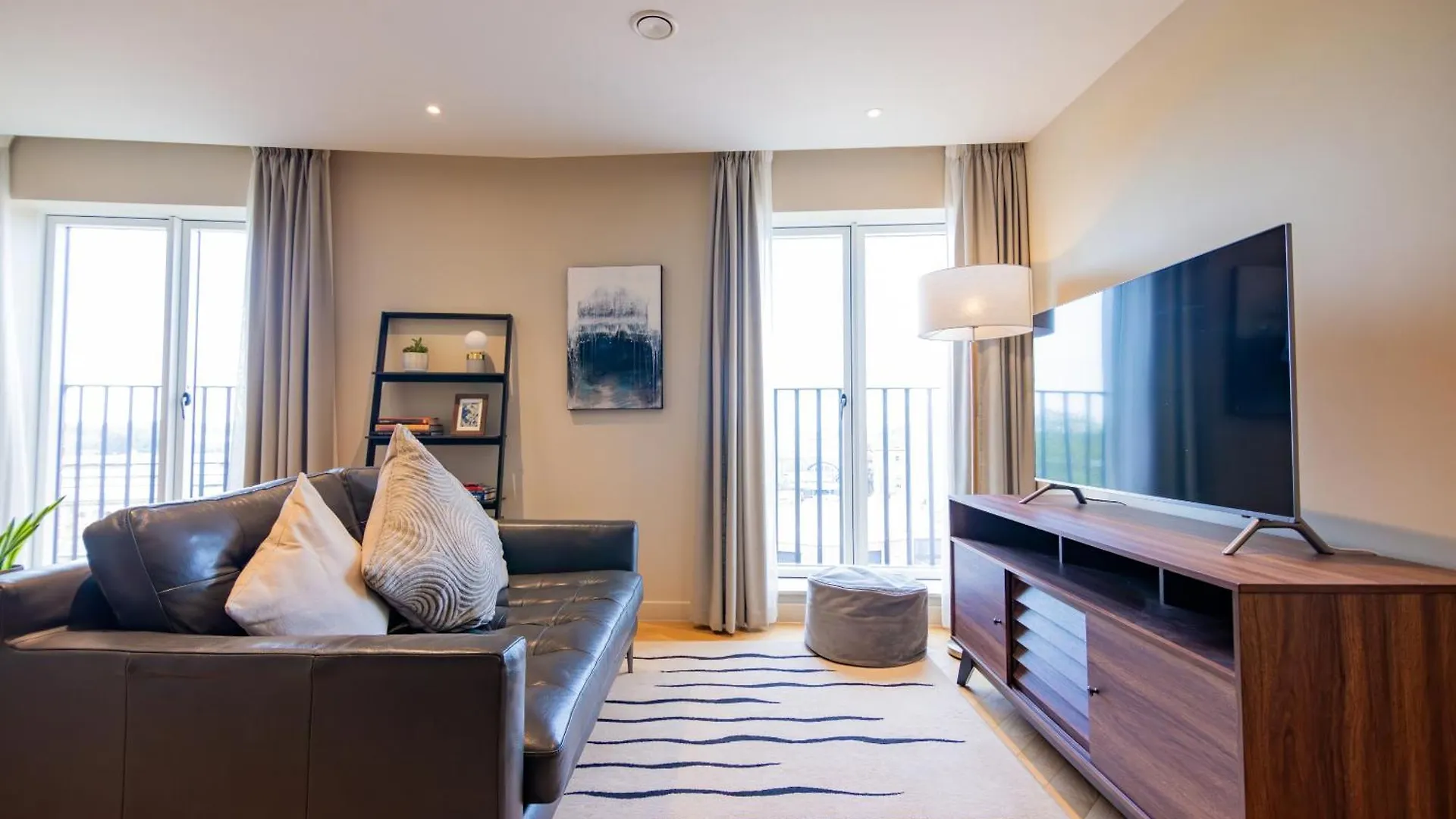 Kings 56 Daire York